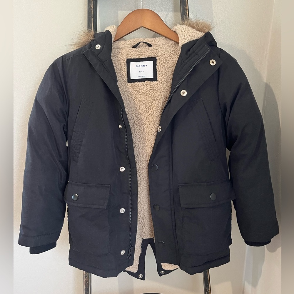 Old Navy Black Sherpa Lined Coat Small